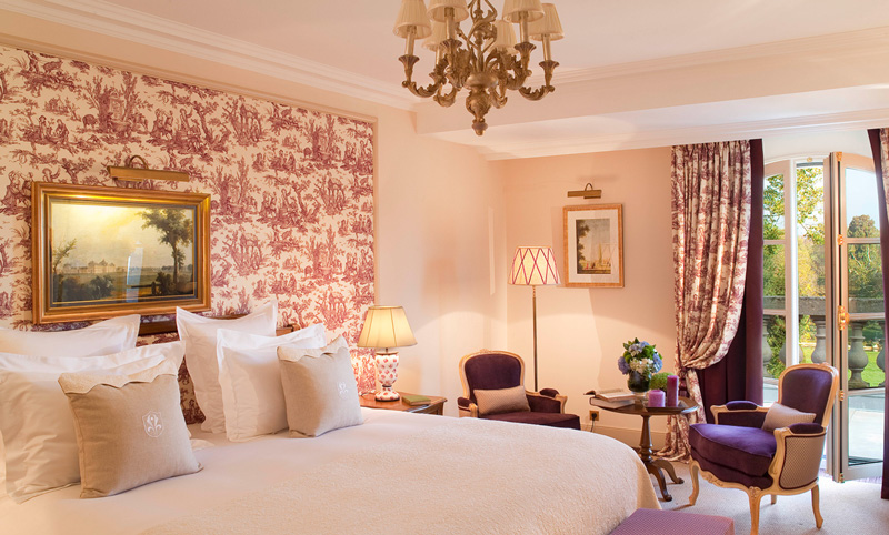 Standard Hotel Room At Auberge Du Jeu De Paume Relais & Châteaux