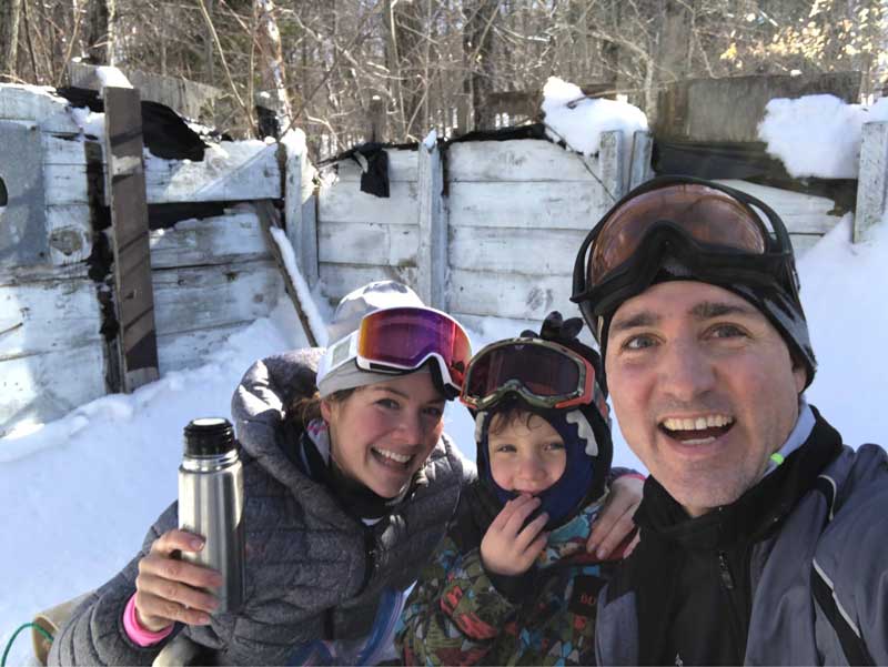 Winter Photo of Justin Trudeau Selfie With Wife Sophie and Son Hadrien